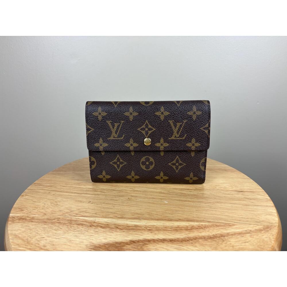 Authentic Louis Vuitton Monogram Porte Tresor International Trifold Wallet